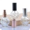Flacon Format fleur rempli de 12ml de parfum Luxe idéal cadeau au choix
