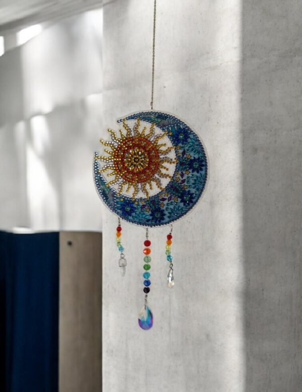Attrape-rêves soleil et lune en diamond painting fait main avec amour
